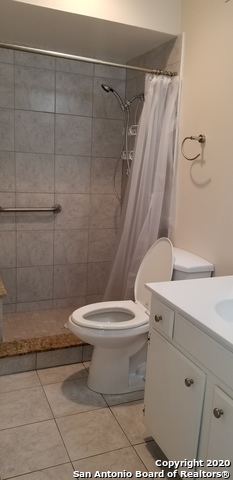 Image 12 of 12 For 8702 Village Dr  204