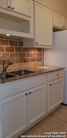 Image 4 of 12 For 8702 Village Dr  204