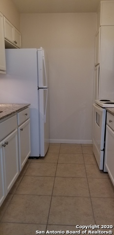 Image 7 of 12 For 8702 Village Dr  204