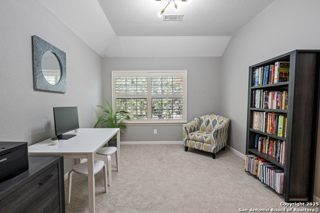 Listing photo id 12 for 11923 Sandbar