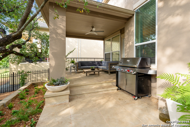 Listing photo id 25 for 11923 Sandbar