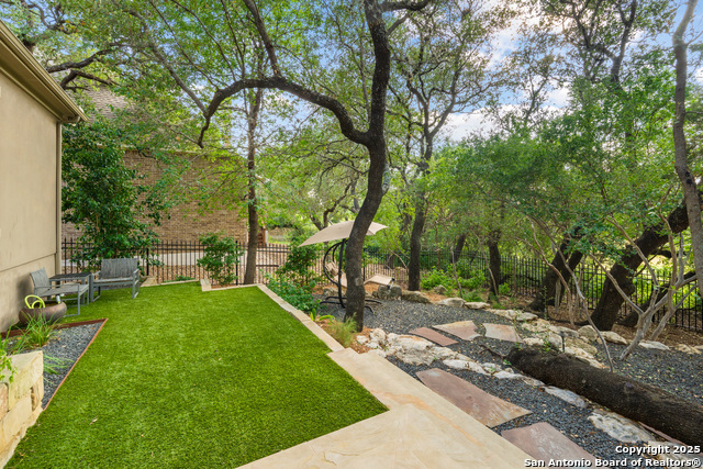 Listing photo id 26 for 11923 Sandbar