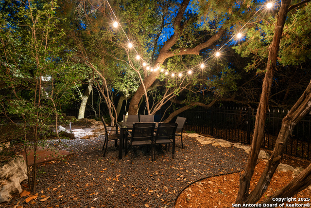 Listing photo id 31 for 11923 Sandbar