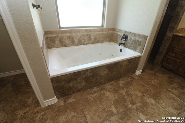 Listing photo id 27 for 156 Vintage Ranch