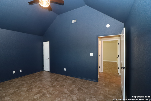Listing photo id 30 for 156 Vintage Ranch