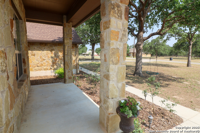 Listing photo id 2 for 156 Vintage Ranch