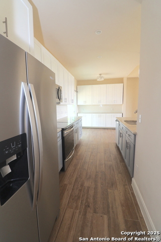 Image 4 of 10 For 418 Cimarron
