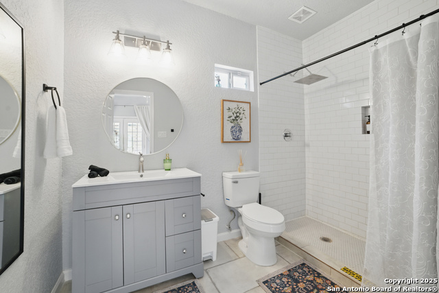 Listing photo id 20 for 223 Glenwood
