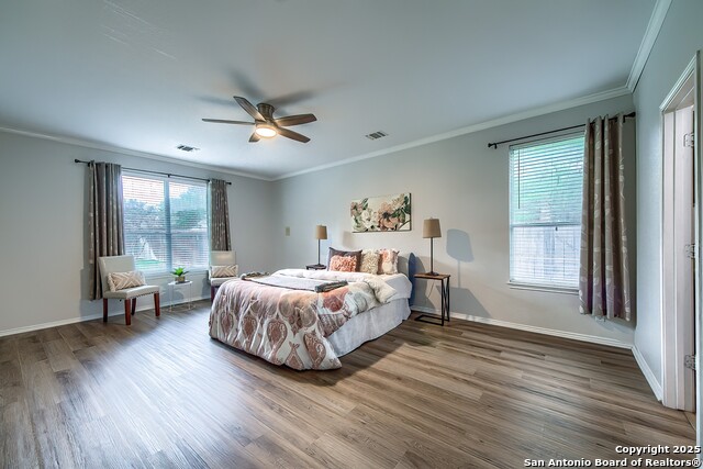 Image 16 of 33 For 112 Springtree Bend
