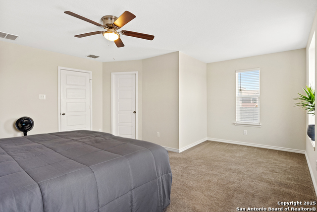 Listing photo id 15 for 2414 Cotton Forrest