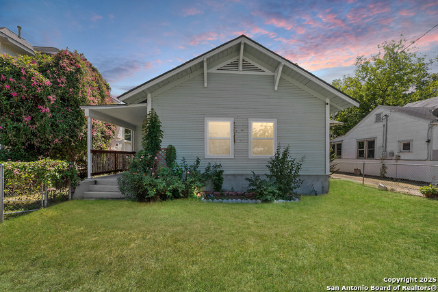 Details for 220 Laclede  , San Antonio, TX 78214