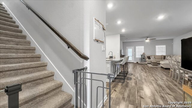 Image 15 of 41 For 229 Colebrook Way