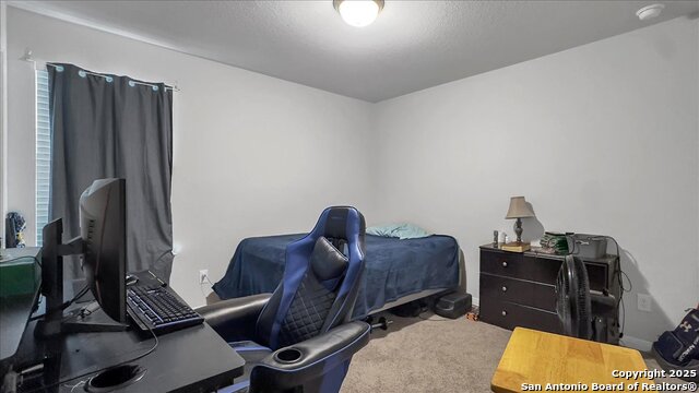 Image 16 of 41 For 229 Colebrook Way