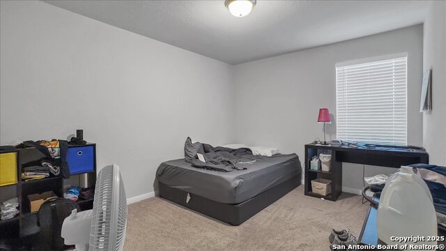 Image 19 of 41 For 229 Colebrook Way