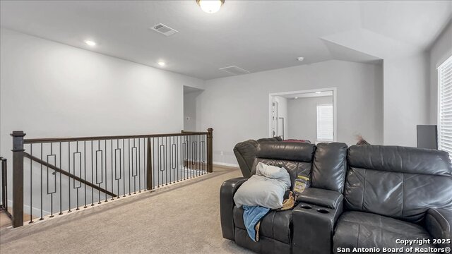 Image 23 of 41 For 229 Colebrook Way