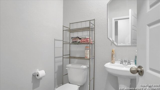 Image 36 of 41 For 229 Colebrook Way