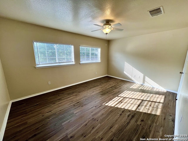 Image 10 of 15 For 5002 Terrace Wood