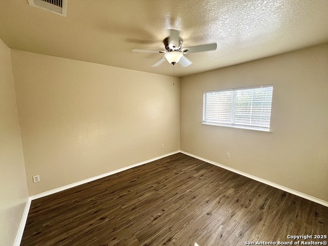 Image 11 of 15 For 5002 Terrace Wood