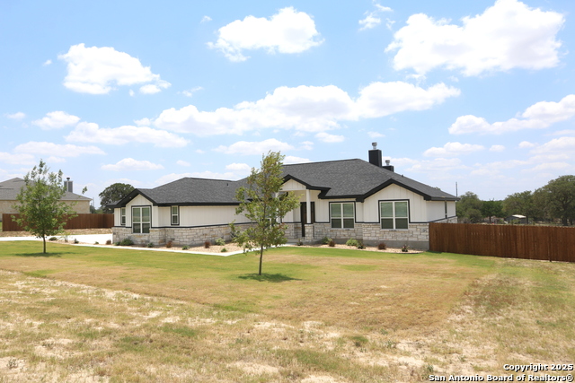 Details for 109 Hondo Drive, La Vernia, TX 78121