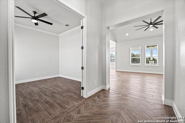 Image 19 of 53 For 109 Hondo Drive