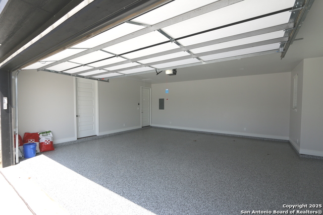 Image 40 of 53 For 109 Hondo Drive