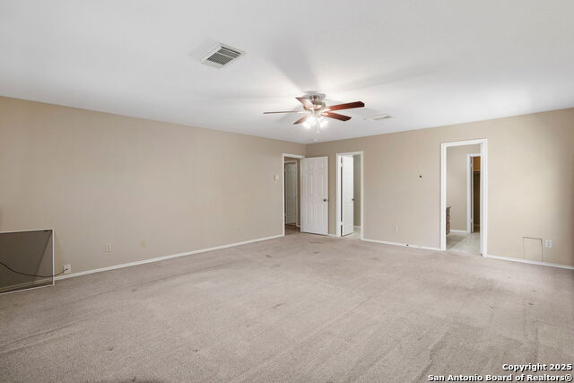 Image 21 of 32 For 1215 Dezarae St.,