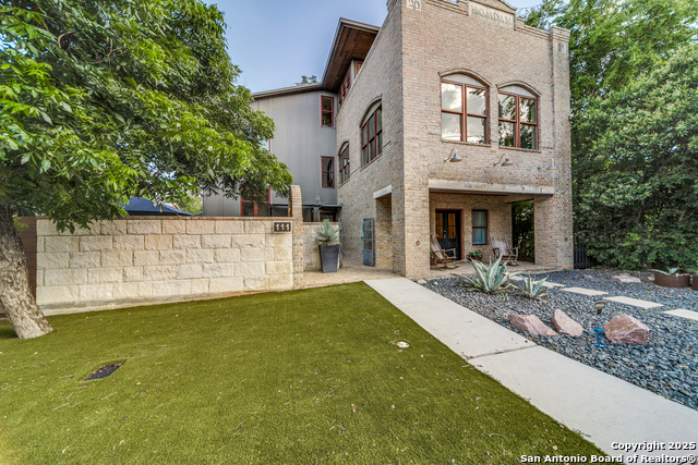Details for 111 James  , Boerne, TX 78006