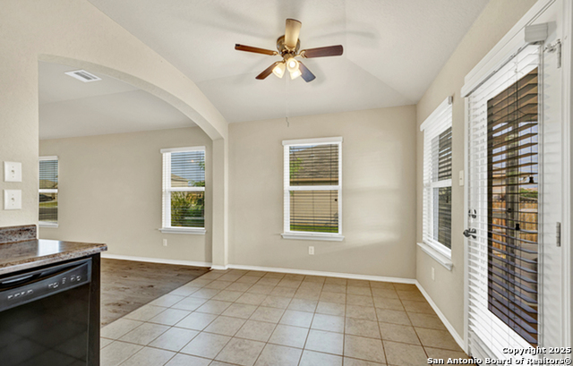 Image 10 of 25 For 920 Bexley Dr.