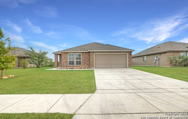 Image 2 of 25 For 920 Bexley Dr.