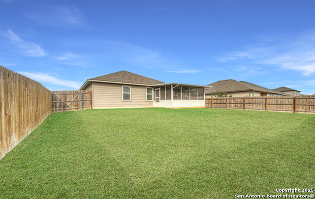 Image 20 of 25 For 920 Bexley Dr.