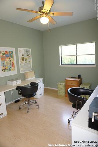 Listing photo id 8 for 9200 Fallworth
