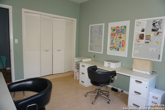 Listing photo id 10 for 9200 Fallworth