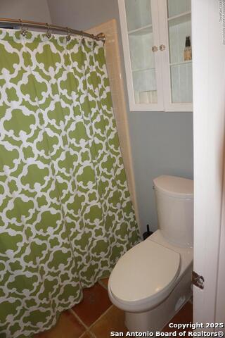 Listing photo id 4 for 9200 Fallworth