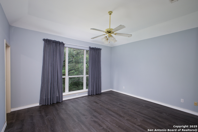 Image 22 of 50 For 15808 Mission Ridge