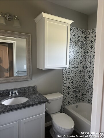 Image 10 of 13 For 137 Sycamore Circle