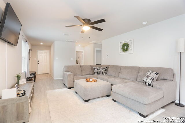 Image 5 of 17 For 1206 Kiskadee Way