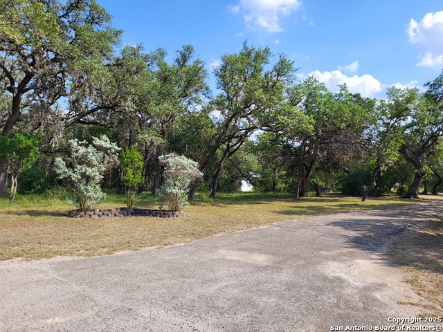 Listing photo id 0 for 11760 Sunset Woods
