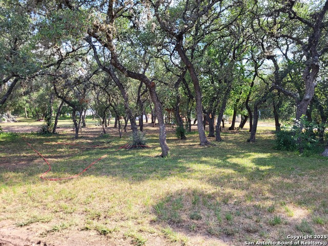 Listing photo id 7 for 11760 Sunset Woods