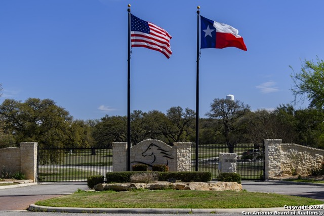 Image 10 of 11 For 717 Palomino Springs