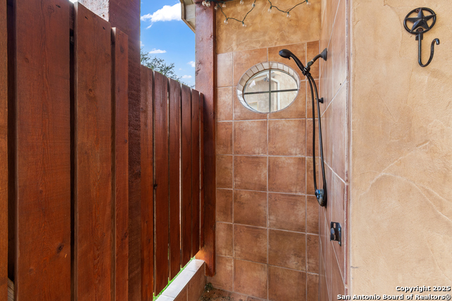 Image 18 of 50 For 16227 San Cayetano