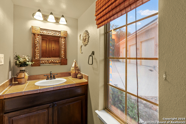 Image 19 of 50 For 16227 San Cayetano