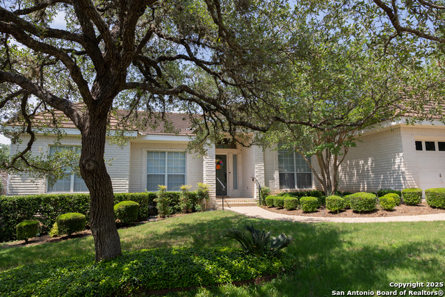 Listing photo id 15 for 607 San Dizier