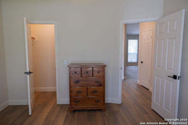 Listing photo id 26 for 607 San Dizier