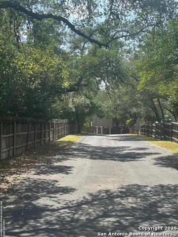 Listing photo id 32 for 611 San Diego