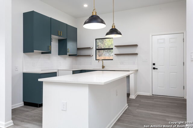 Image 4 of 13 For 155 Vine St  