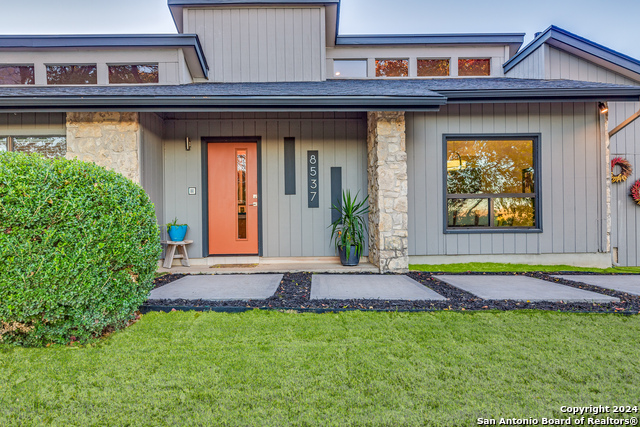 Details for 8537 Classic Oaks Ln, San Antonio, TX 78255