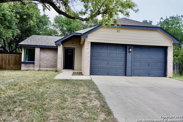 Image 2 of 19 For 9511 Deerbrook