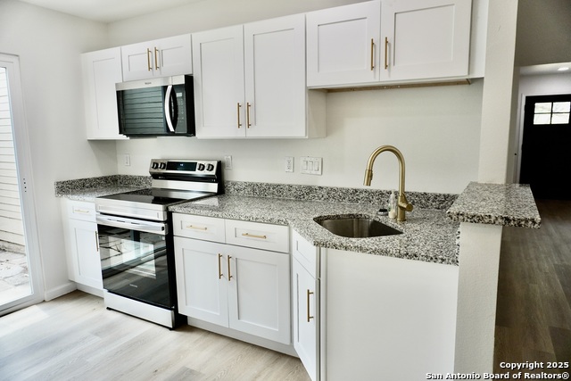 Image 9 of 19 For 9511 Deerbrook