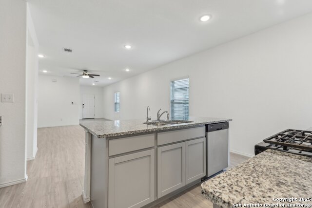 Image 14 of 40 For 4422 Chandler  Apt 2