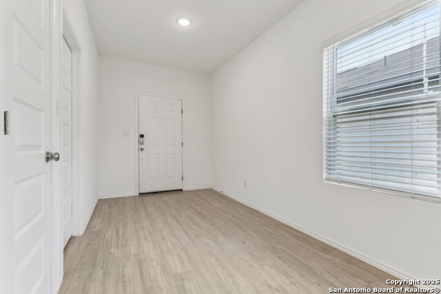 Image 16 of 40 For 4422 Chandler  Apt 2